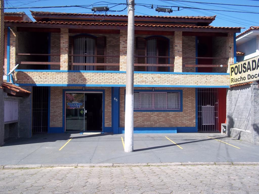 Pousada Riacho Doce Caraguatatuba Exterior photo